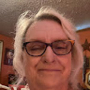 Meet your Posher, Liz